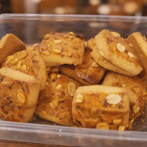 বাদাম বিস্কুট - ৩৬০গ্রাম